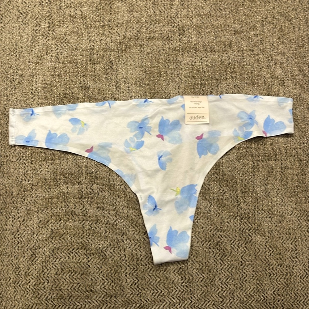 Auden  Bonded Edge Thong No Show lays flat Blue Butterfly Size 16 XL NWT